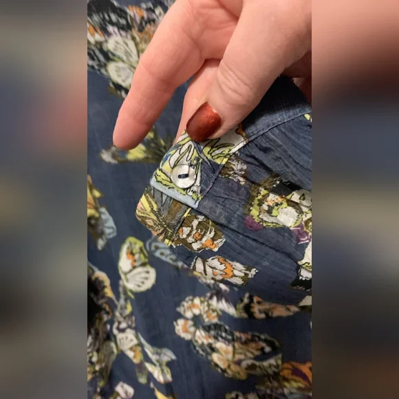 Floral Tunic Top - Picture 6 of 6